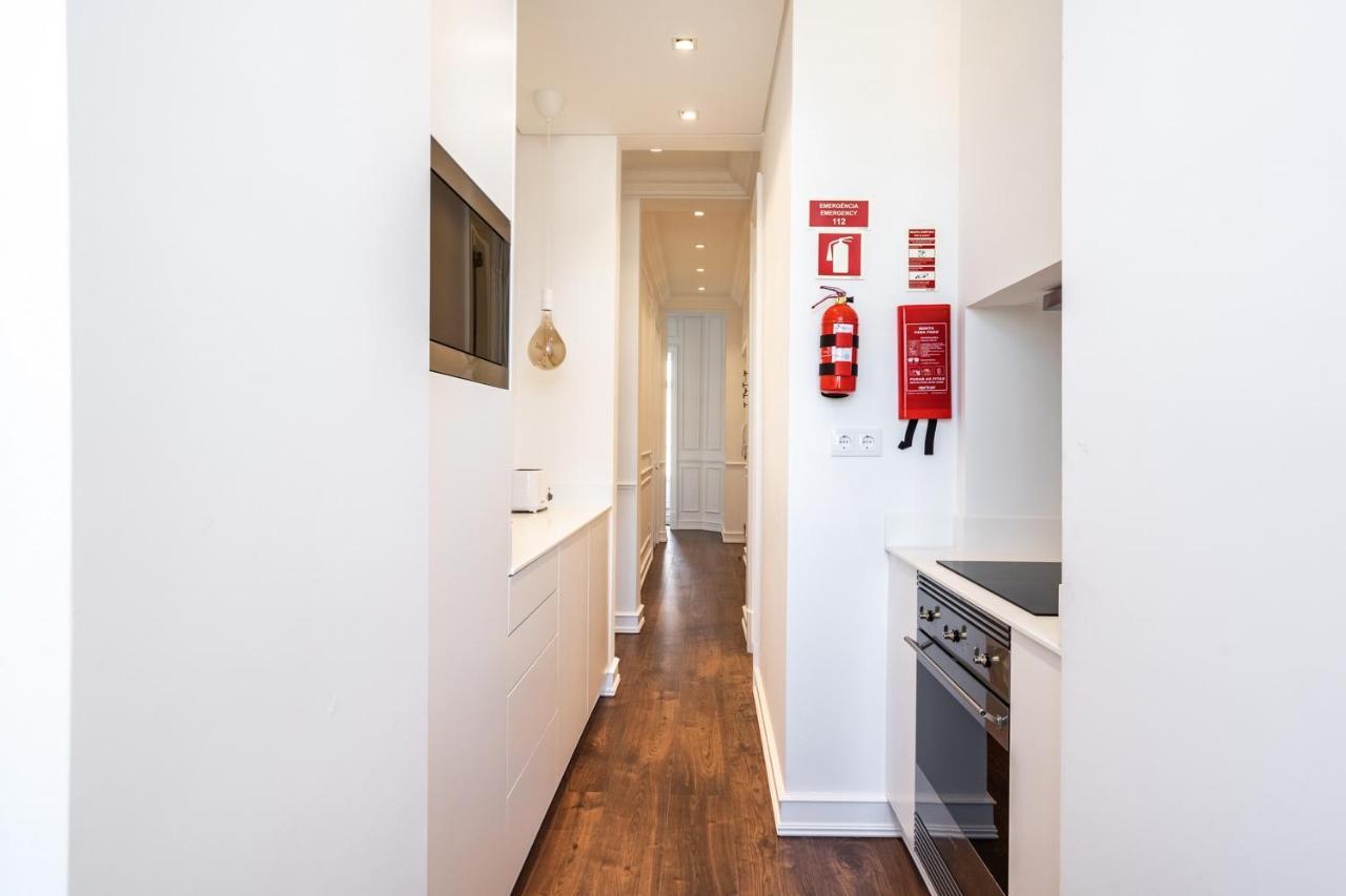 Akicity Campolide Selected Apartment ลิสบอน ภายนอก รูปภาพ